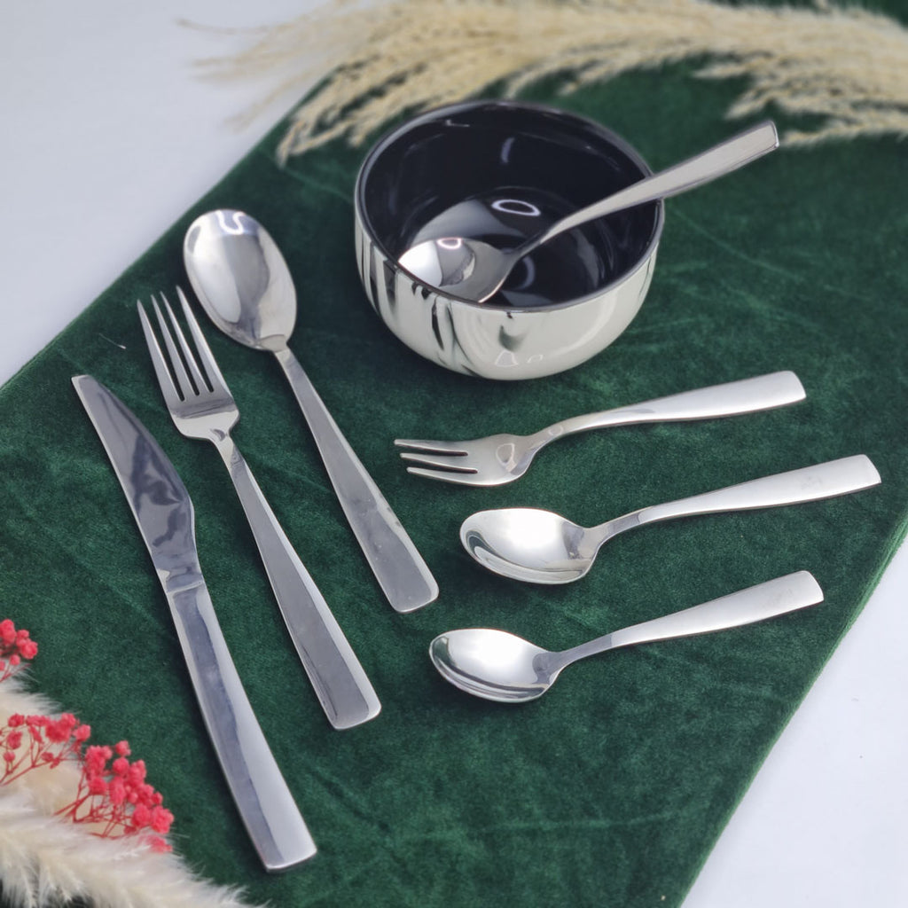 Set of stainless steel silver cutlery spoons, fork and knife